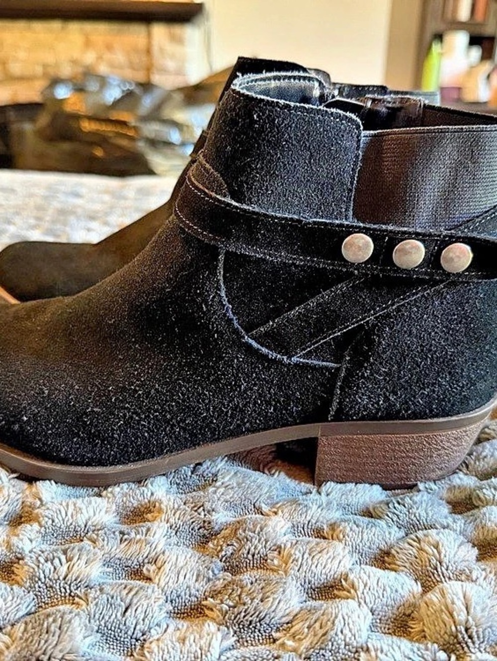 Kensie Gemmy Black Ankle Boots - Picture 3 of 7
